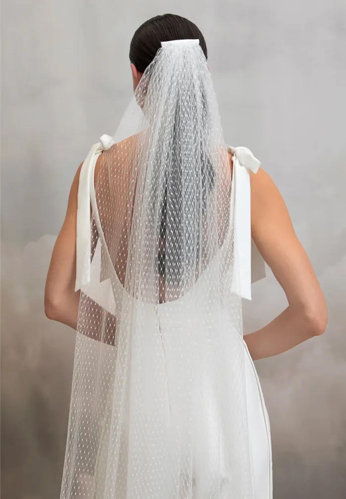 Adalia Veil Cathrine Deane
