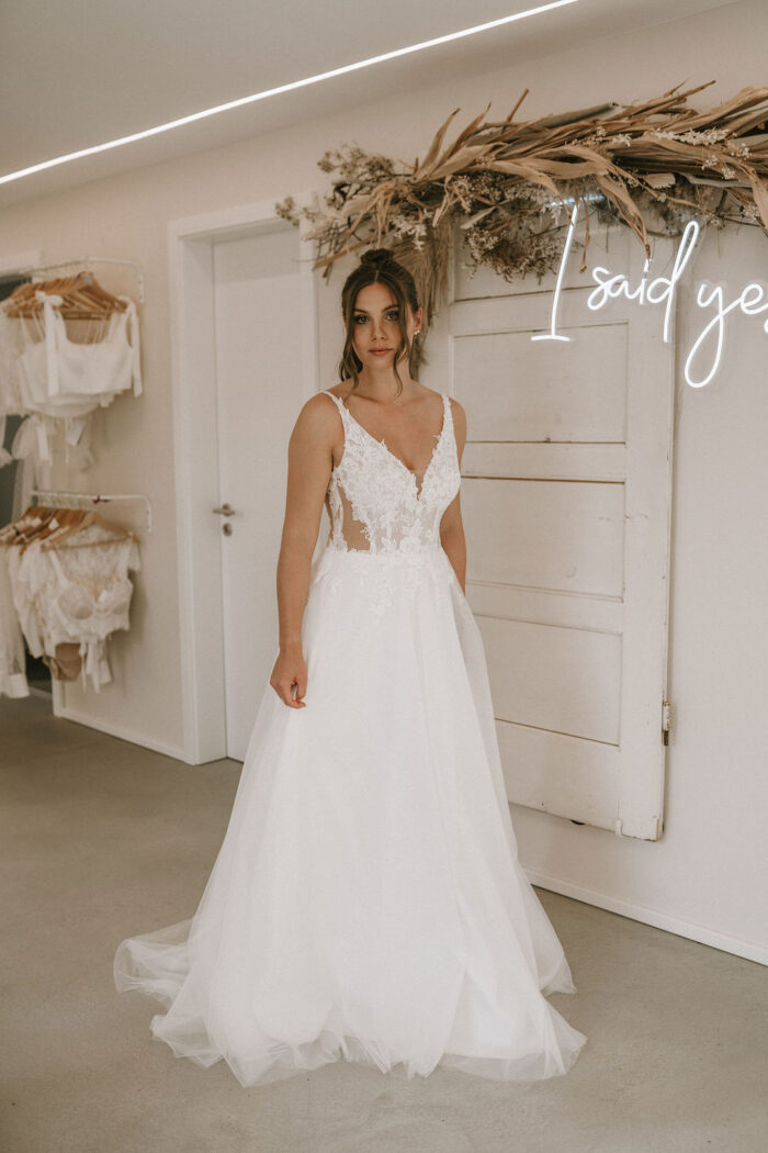 A-linien Brautkleid, Softtüll, Schlitz
