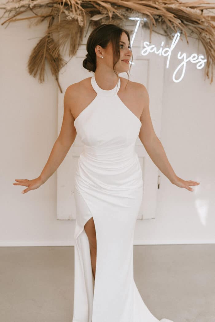fit & flare , highneck, neckholder