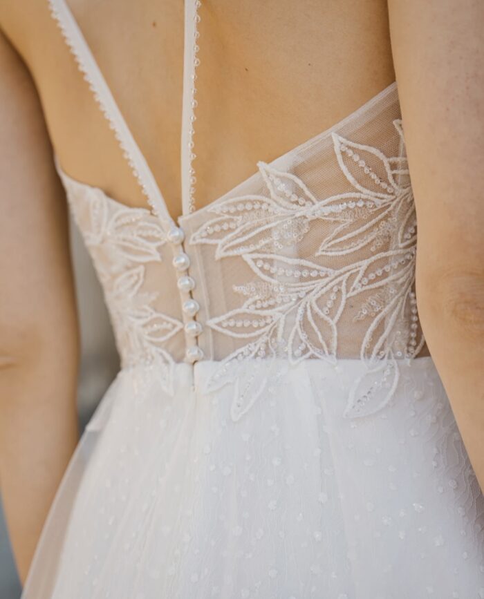 Todi Bride Tytania