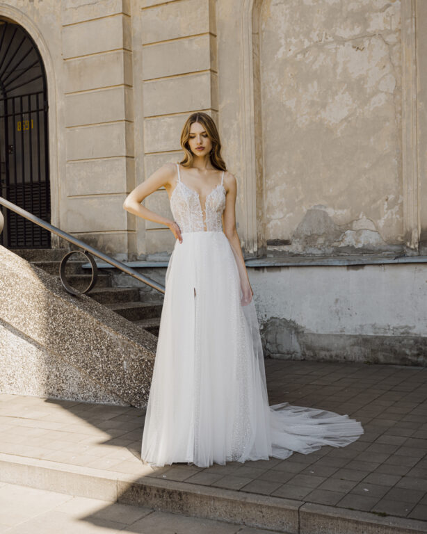 Tytania Todi Bride