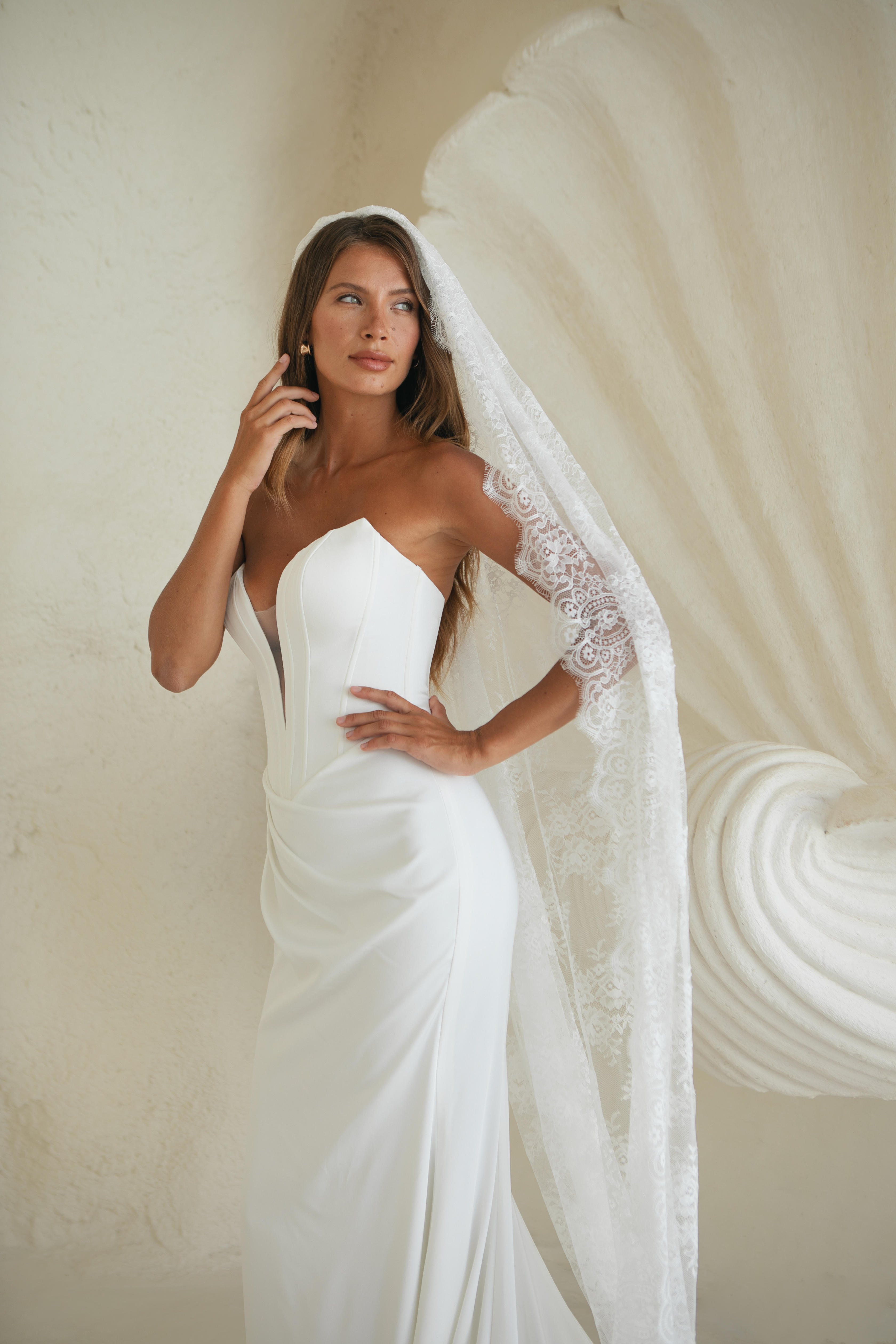 Willow & Winter by Cizzy Bridal - WW24043 Thea Dress - ab Juli 1 Willow & Winter by Cizzy Bridal WW24043 Thea Dress